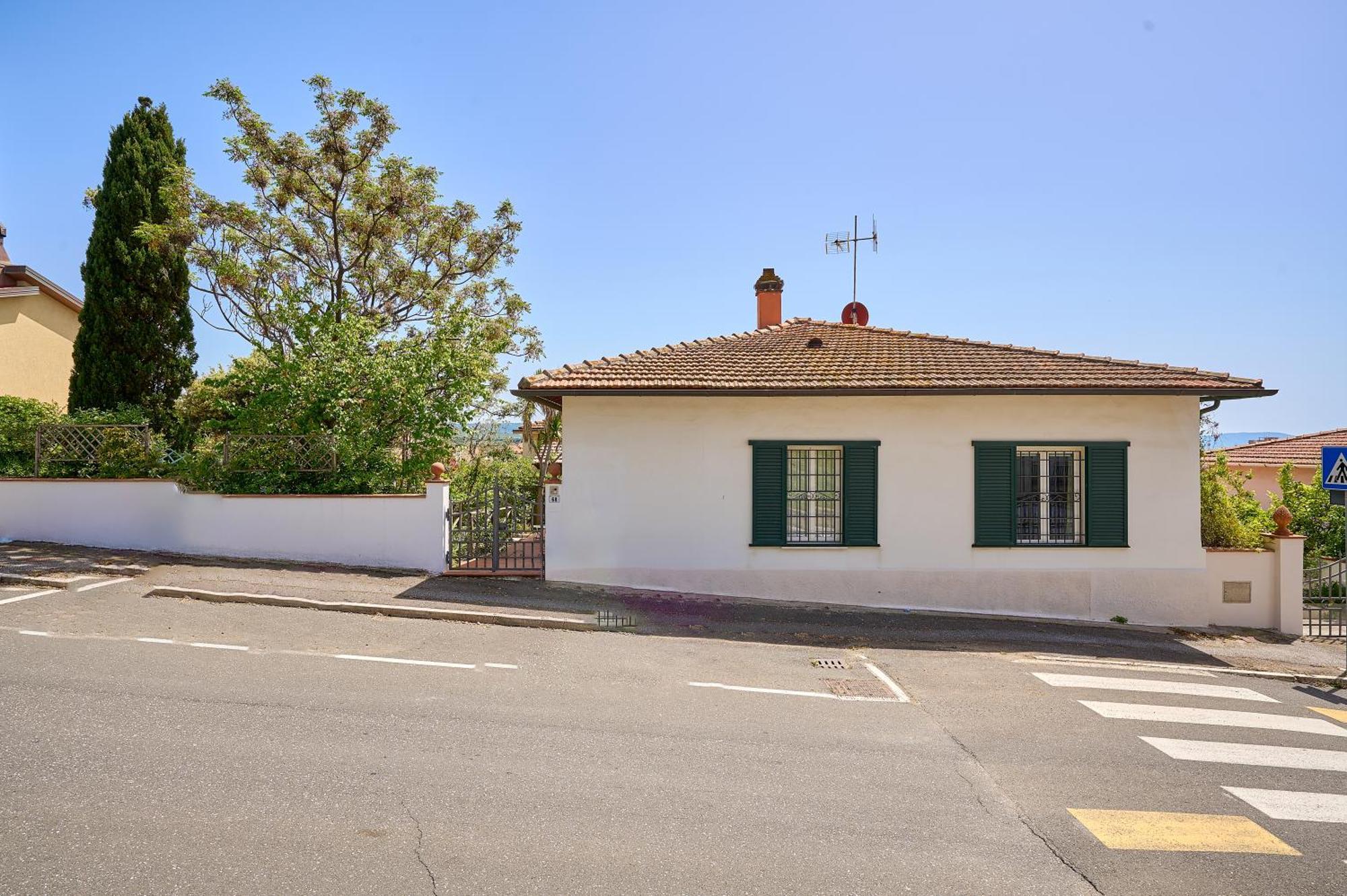 Casa Cipresso Villa San Vincenzo Exterior photo